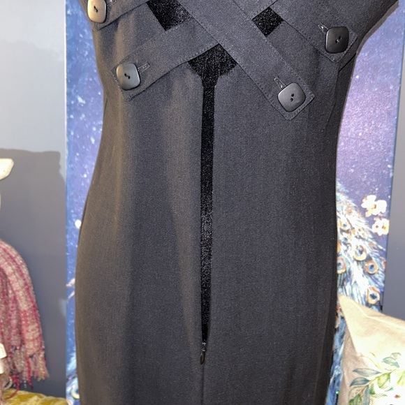 Vintage Caron Chicago Cutout Buttoned Back Midi Dress - Picture 9 of 12